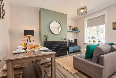 Image de 10%Off| 3 Nights | Leeds | Bradford | Free Parking