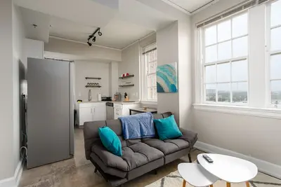 Image de Cozy 1br- mins to Uab Hospital + Remote Workspace