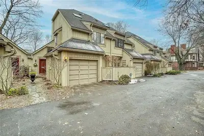 Image de Pga in minutes! Prime downtown location!