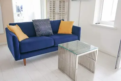 Image de Very Peaceful Semi Detached Home Stoke on Trent