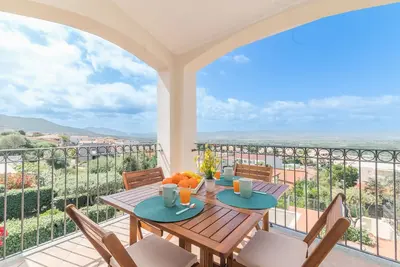 Image de Nicole House With Stunning View And Pool, Badesi, Italy