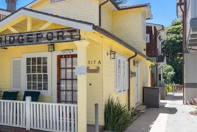 Image de Bridgeport Bungalow on the River