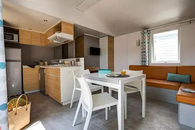 Image de Cottage Provençal 4 pièces 6 personnes Climatisé ****