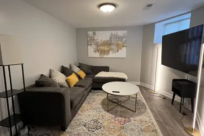 Image de Modern 3 Bedroom Close to Downtown Chicago