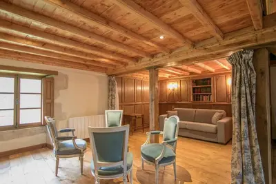 Image de Séjournez au Manoir de Damigny: le charme et l'histoire