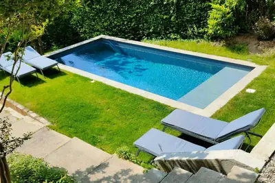Image de Villa les Roses - maison avec piscine et jardin