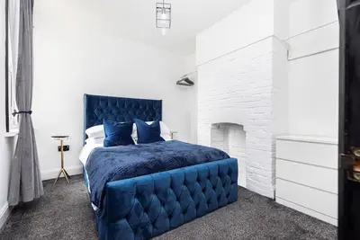 Image de Bournecoast: Luxurious Ground Floor Apartment With Garden And Wifi - Fm8513