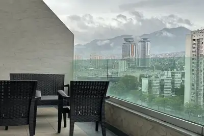 Image de Cityscape Penthouse - A beautiful modern penthouse