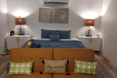 Image de Mirage- Private Secret Studio w Shared Hot Tub