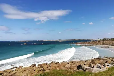 Image de Nouvelle Villa Elisa Bretagne piscine intérieure 29 ° vue mer 100m de la plage