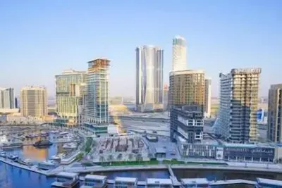 Image de Spectacular 2br Canal Views