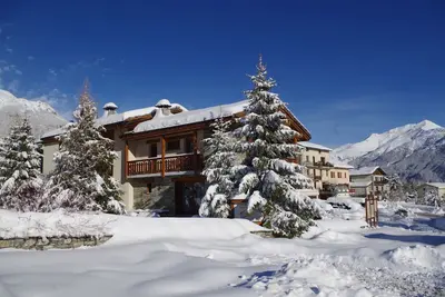 Image de Charmant Chalet Pour Vacances en Famille ou Entre Amis