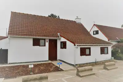 Image de Zeepolder I 3 - Chalet de pêcheur joliment meublé avec jardin clos