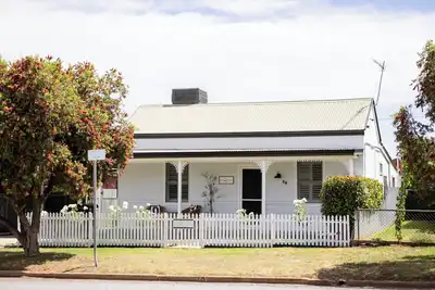 Image de Beautiful Four Bedroom Home in the Heart of Coolamon