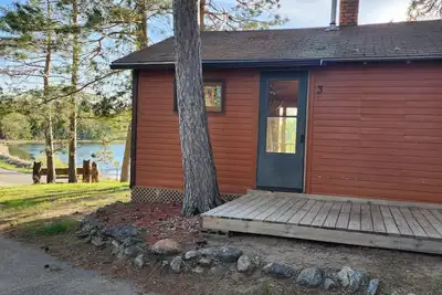 Image de East Crooked Lake Cabin 3