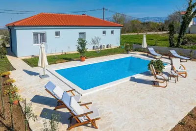 Image de Pomalo, Vrsi, Kroatien