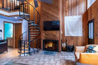 Image de Escape to Ptarmigan Village 100