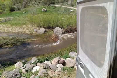 Image de Creekside Country Camp Trailer