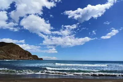 Image de Apartamento en 2ÂŞ LĂnea de Playa