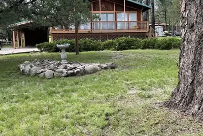 Image de The Monarch Cabin Sum