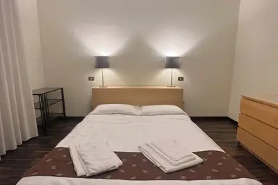 Image de Apartment in the exhibition center, clinic, near the historic center