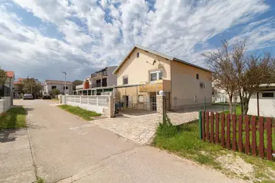 Image de Appartement de vacances pour 4 personnes env. 45 qmà Privlaka, Dalmatie (Nord de la Dalmatie)