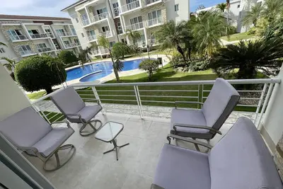 Luxury in The Caribbean (J1)