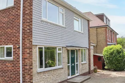The Garden House, pet friendly, with a garden in Whitstable
