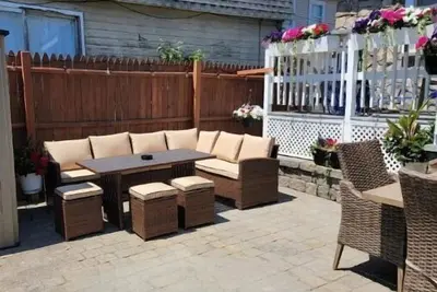 Studio Apartment steps away from beach
