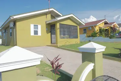 Image de Villa Applebee – from Home to Yard @ Stonebrook Manor!