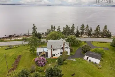 Image de Spacious 4br Family Beach House in Queensland N. S