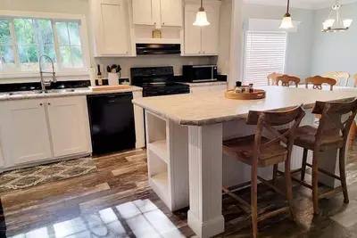 Image de Fin N Feather Steinhatchee