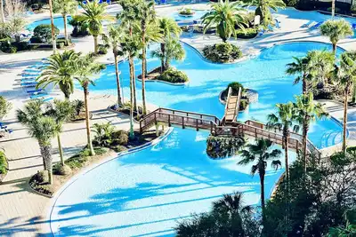 Image de 1911 Stunning 2 Bdrm ~ Gulf Views ~ Heated Pool ~ Super Savings ~ Book May 4th