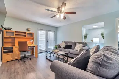 Image de New 3br w/ En-suite & Full Kitchen - Close to Dt