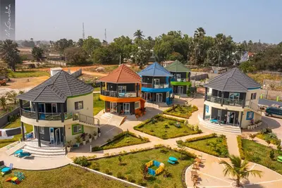 Image de Lovely 13-Bed Complex on Cape Point Beach, Bakau