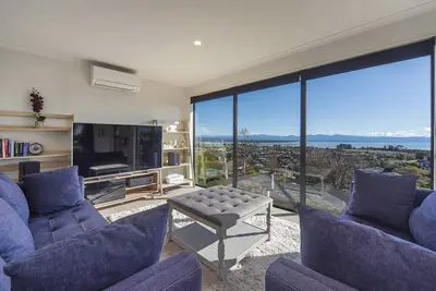 Blue Water Views - Modern, Sun-filled & Offers Fantastic Views over Tasman Bay.