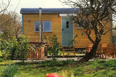 Image de Exquisite Shepherd's Hut With Hot Tub - Between Moor and sea