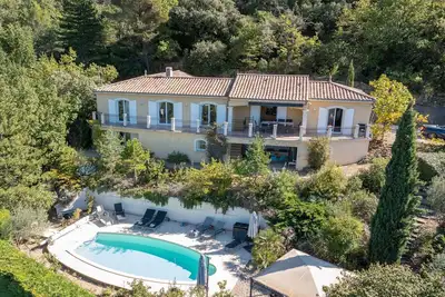Image de Villa La Vallée – Villa de luxe à Nyons avec piscine chauffée
