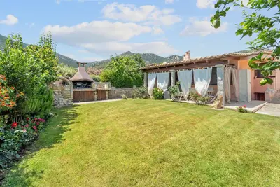 Image de Villa \"Vittoria\" avec vue sur les montagnes, 2 terrasses privées et Wi-Fi