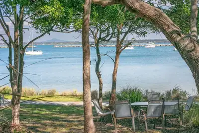 Image de The Point - Riverfront Villa in Prime Location