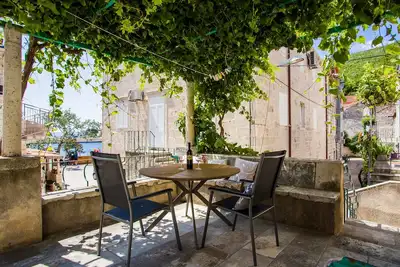 Image de Belle maison à Trstenik avec WiFi