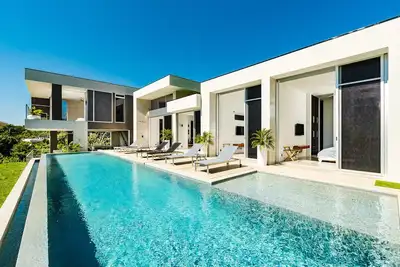 Image de Beautiful Jungle Villa w/ Big Outdoor Space Huge Pool & Experience Manager