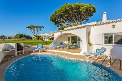 Image de Villa Lobo - Trois Chambres Villa, Couchages 6