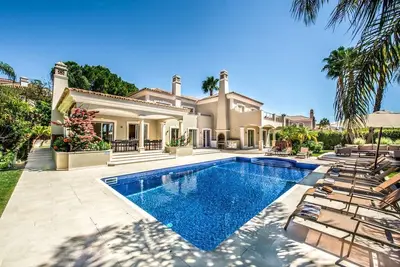 Image de Villa Lella - Cinq Chambres Villa, Couchages 10