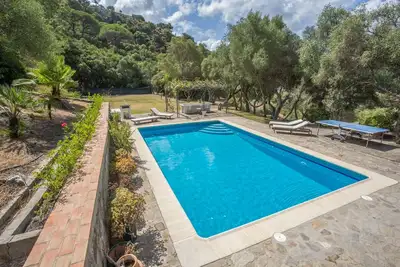 Image de Villa Frontera - Six Chambres Villa, Couchages 12