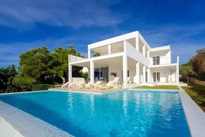 Image de Villa Bacio - Six Chambres Villa, Couchages 10