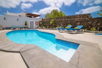 Image de Villa Chita - Quatre Chambres Villa, Couchages 10