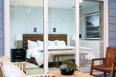 Image de 3 bedroom 2 bath private house, walkable to restaurants, shops, and breweries.