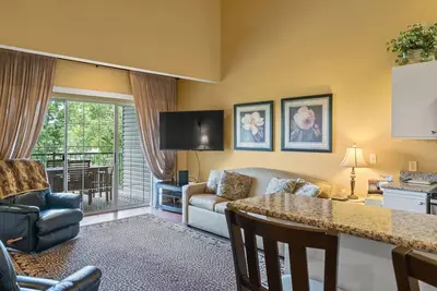 Image de Perfect Family Retreat! Condo at Holiday Hills - less than 10 minutes from Branson Landing!