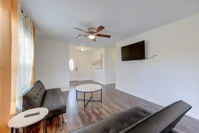 Image de Close to Med Center, Nrg, Dt 3br 2ba Longer Stays B